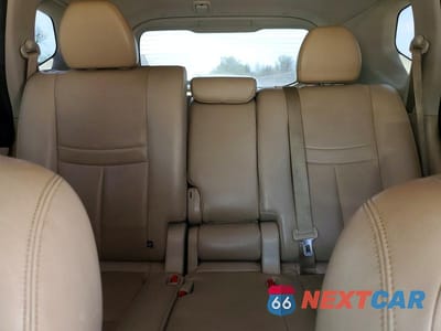Zdjęcie 10 z 13 samochodu: 2015 NISSAN ROGUE SL VIN:5N1AT2MV2FC901225 - miniatura