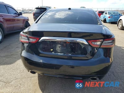 Zdjęcie 6 z 12 samochodu: 2017 NISSAN MAXIMA PLATINUM VIN:1N4AA6AP0HC423399 - miniatura