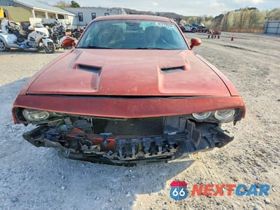Piąte zdjęcie samochodu w środku: 2021 DODGE CHALLENGER SXT VIN:2C3CDZGG7MH573976 - miniatura