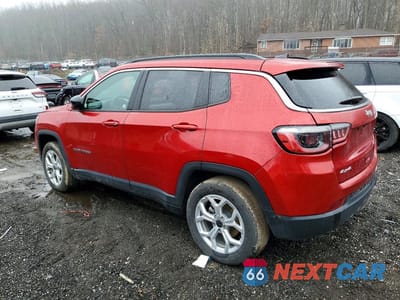 Drugie zdjęcie samochodu z przodu: 2025 JEEP COMPASS LATITUDE VIN:3C4NJDBN2ST569943 - miniatura