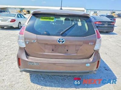 Zdjęcie 6 z 14 samochodu: 2016 TOYOTA PRIUS V THREE VIN:JTDZN3EU0GJ051881 - miniatura