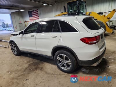 Drugie zdjęcie samochodu z przodu: 2018 MERCEDES-BENZ GLC 300 4MATIC VIN:WDC0G4KB3JV085934 - miniatura