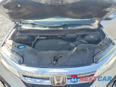 Zdjęcie 12 z 14 samochodu: 2019 HONDA PILOT TOURING VIN:5FNYF5H62KB010802 - miniatura