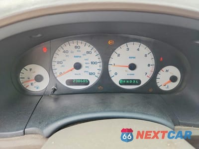 Zdjęcie 9 z 12 samochodu: 2003 CHRYSLER TOWN & COUNTRY LX VIN:2C4GP44323R264563 - miniatura