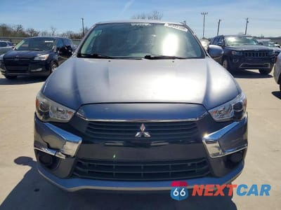 Piąte zdjęcie samochodu w środku: 2017 MITSUBISHI OUTLANDER SPORT ES VIN:JA4AP3AU9HZ031932 - miniatura