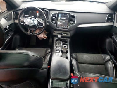 Zdjęcie 8 z 12 samochodu: 2016 VOLVO XC90 T6 VIN:YV4A22PM1G1067078 - miniatura