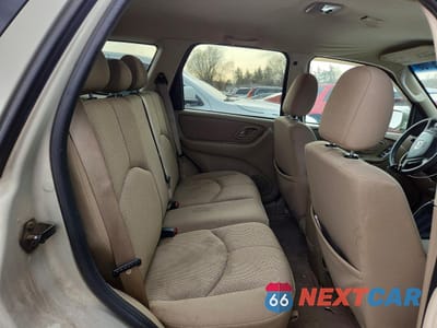 Zdjęcie 11 z 13 samochodu: 2006 MAZDA TRIBUTE S VIN:4F2YZ94196KM09529 - miniatura