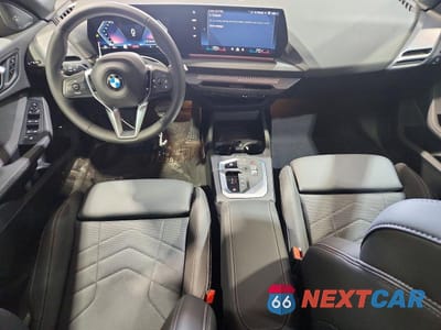 Zdjęcie 8 z 12 samochodu: 2026 BMW 228 VIN:WBA83GG01T7U97853 - miniatura