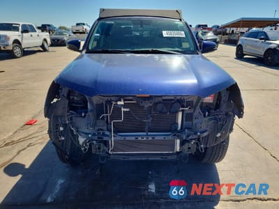 Piąte zdjęcie samochodu w środku: 2016 TOYOTA 4RUNNER SR5 PREMIUM VIN:JTEBU5JR5G5396006 - miniatura