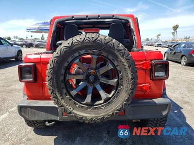 Zdjęcie 6 z 11 samochodu: 2019 JEEP WRANGLER UNLIMITED SAHARA VIN:1C4HJXEN5KW593531 - miniatura