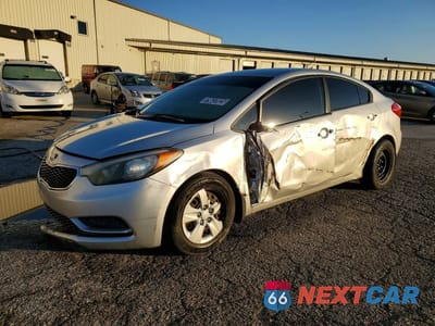2015 KIA FORTE LX KNAFK4A63F5297126 - główne zdjęcie licytacji z USA - miniatura
