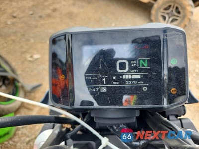 Zdjęcie 7 z 10 samochodu: 2023 YAMAHA MT09 VIN:JYARN71E3PA005625 - miniatura