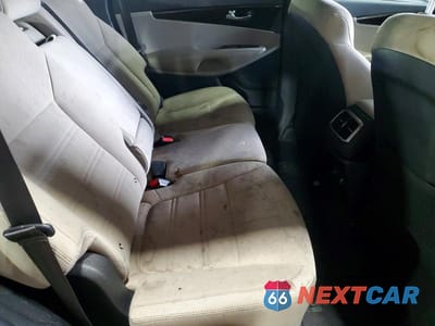 Zdjęcie 11 z 13 samochodu: 2019 KIA SORENTO LX VIN:5XYPGDA32KG510583 - miniatura