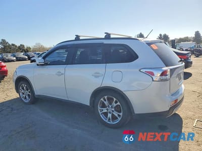 Drugie zdjęcie samochodu z przodu: 2015 MITSUBISHI OUTLANDER SE VIN:JA4AD3A34FZ005638 - miniatura
