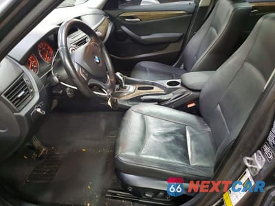 Zdjęcie 7 z 11 samochodu: 2013 BMW X1 XDRIVE28I VIN:WBAVL1C53DVR86222 - miniatura