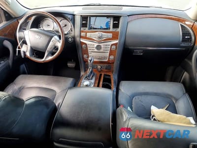 Zdjęcie 8 z 12 samochodu: 2019 INFINITI QX80 LUXE VIN:JN8AZ2NE4K9227902 - miniatura