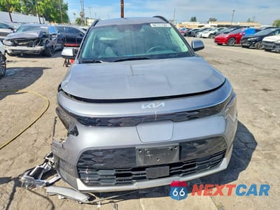 Piąte zdjęcie samochodu w środku: 2024 KIA NIRO EV WIND VIN:KNDCR3L19R5085932 - miniatura
