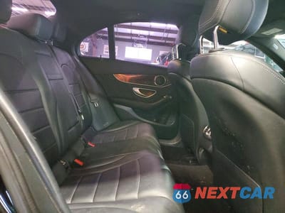Zdjęcie 10 z 11 samochodu: 2017 MERCEDES-BENZ C 300 VIN:55SWF4JB8HU230896 - miniatura