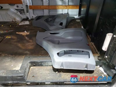 Zdjęcie 11 z 14 samochodu: 2017 FORD TRANSIT 250 DELIVERY VAN VIN:1FTYR1ZM9HKA99888 - miniatura