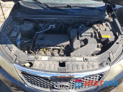 Zdjęcie 12 z 12 samochodu: 2011 KIA SORENTO LX VIN:5XYKT4A17BG105078 - miniatura