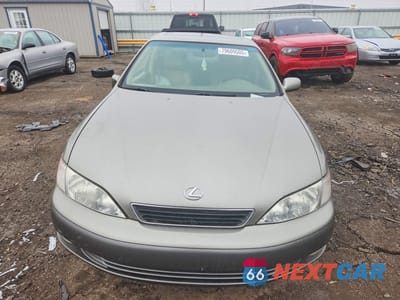 Piąte zdjęcie samochodu w środku: 1998 LEXUS ES 300 BASE VIN:JT8BF28G8W0100021 - miniatura