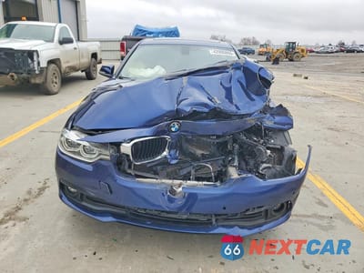 Piąte zdjęcie samochodu w środku: 2018 BMW 320 XI VIN:WBA8A3C59JA494375 - miniatura