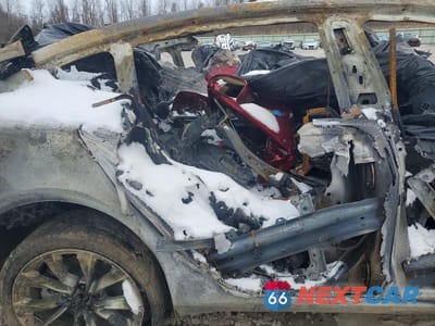 Zdjęcie 10 z 11 samochodu: 2024 TESLA MODEL 3 VIN:5YJ3E1EB6RF821410 - miniatura