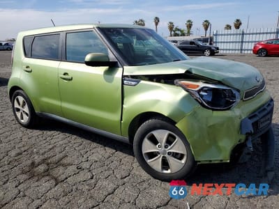Czwarte zdjęcie samochodu z boku: 2015 KIA SOUL BASE VIN:KNDJN2A20F7789414 - miniatura