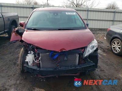 Piąte zdjęcie samochodu w środku: 2020 TOYOTA SIENNA LE 8-PASSENGER VIN:5TDKZ3DC1LS043252 - miniatura