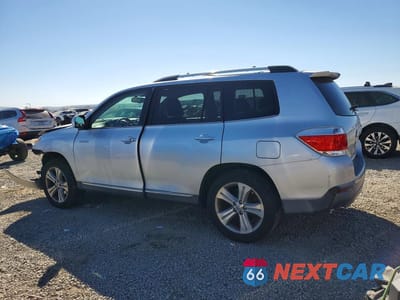 Drugie zdjęcie samochodu z przodu: 2013 TOYOTA HIGHLANDER LIMITED VIN:5TDYK3EH1DS122138 - miniatura