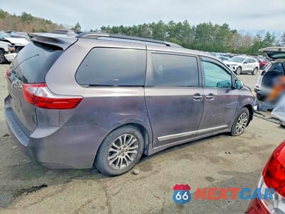 Trzecie zdjęcie samochodu z tyłu: 2020 TOYOTA SIENNA XLE 8-PASSENGER VIN:5TDYZ3DC9LS062075 - miniatura