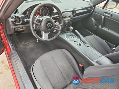 Zdjęcie 8 z 13 samochodu: 2006 MAZDA MX-5 MIATA VIN:JM1NC25F960119258 - miniatura