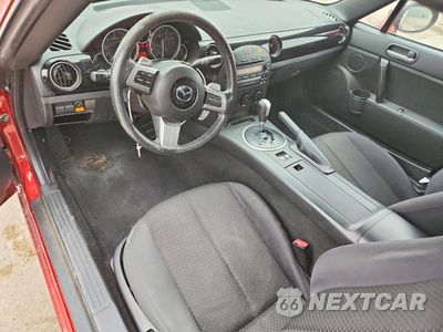 Zdjęcie 8 z 13 samochodu: 2006 MAZDA MX-5 MIATA VIN:JM1NC25F960119258 - miniatura