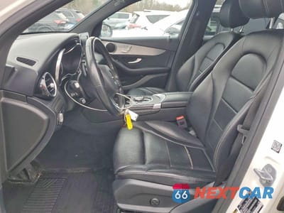 Zdjęcie 7 z 13 samochodu: 2019 MERCEDES-BENZ GLC 300 4MATIC VIN:WDC0G4KB4KV142367 - miniatura