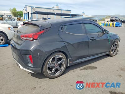 Trzecie zdjęcie samochodu z tyłu: 2019 HYUNDAI VELOSTER TURBO 1.6T VIN:KMHTH6ABXKU006985 - miniatura
