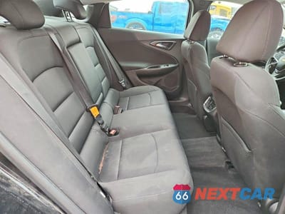 Zdjęcie 10 z 12 samochodu: 2019 CHEVROLET MALIBU LT VIN:1G1ZD5ST9KF121747 - miniatura