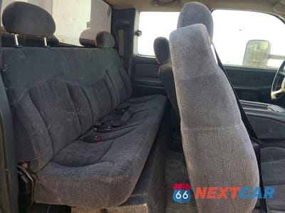 Zdjęcie 10 z 11 samochodu: 1999 CHEVROLET SILVERADO K2500 VIN:1GCGK29U6XZ158097 - miniatura