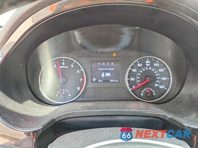 Zdjęcie 9 z 13 samochodu: 2023 KIA SELTOS S VIN:KNDEU2AAXP7374887 - miniatura