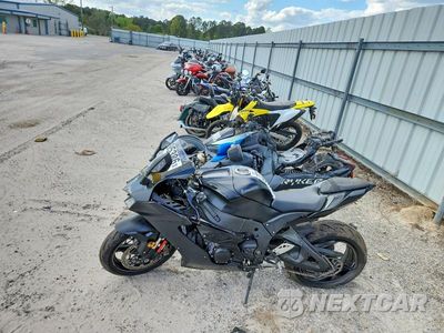 Trzecie zdjęcie samochodu z tyłu: 2025 KAWASAKI ZX1002 L VIN:JKBZXVL16SA019465 - miniatura