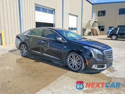 Czwarte zdjęcie samochodu z boku: 2019 CADILLAC XTS LUXURY VIN:2G61M5S30K9111740 - miniatura