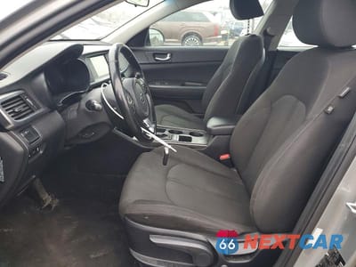 Zdjęcie 7 z 11 samochodu: 2017 KIA OPTIMA HYBRID PREMIUM VIN:KNAGT4LC7H5004545 - miniatura