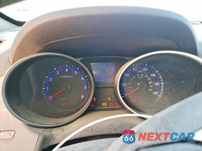 Zdjęcie 9 z 14 samochodu: 2011 HYUNDAI TUCSON GLS VIN:KM8JU3AC8BU173940 - miniatura