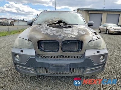 Piąte zdjęcie samochodu w środku: 2008 BMW X5 3.0I VIN:5UXFE43558L023938 - miniatura