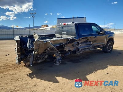 Trzecie zdjęcie samochodu z tyłu: 2024 FORD F250 SUPER DUTY VIN:1FT8W2BM1REC33527 - miniatura