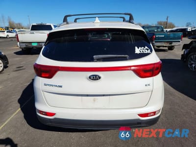 Zdjęcie 6 z 11 samochodu: 2017 KIA SPORTAGE EX VIN:KNDPNCAC8H7049072 - miniatura