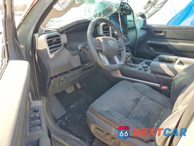 Zdjęcie 8 z 12 samochodu: 2024 TOYOTA TUNDRA LIMITED HV VIN:5TFJC5EC2RX004440 - miniatura