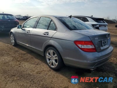 Drugie zdjęcie samochodu z przodu: 2011 MERCEDES-BENZ C 300 4MATIC VIN:WDDGF8BB0BR140421 - miniatura