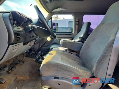 Zdjęcie 7 z 13 samochodu: 1997 FORD F350 VIN:1FTJW35F5VEA01558 - miniatura