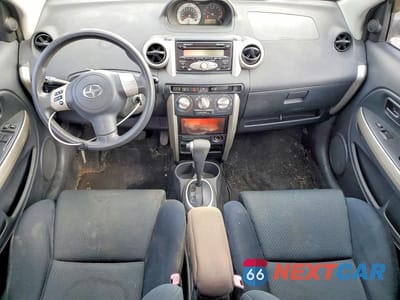 Zdjęcie 8 z 11 samochodu: 2006 SCION XA BASE VIN:JTKKT624X60168569 - miniatura