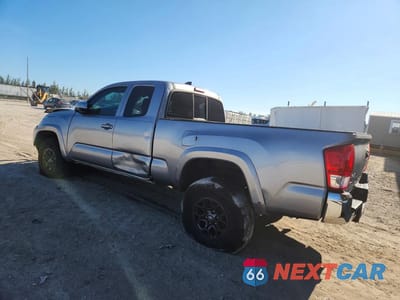 Drugie zdjęcie samochodu z przodu: 2017 TOYOTA TACOMA SR5 V6 VIN:5TFSZ5AN9HX113650 - miniatura